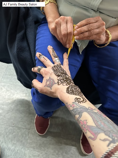 AJ Family Beauty Salon