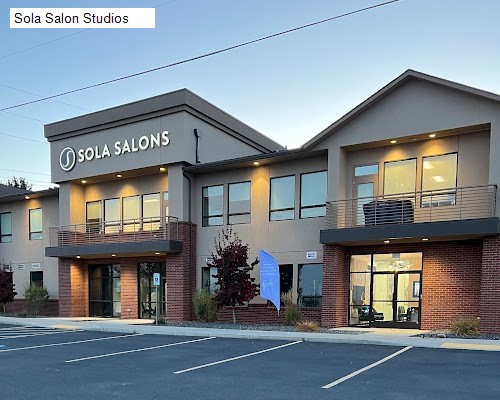 Sola Salon Studios - yakima