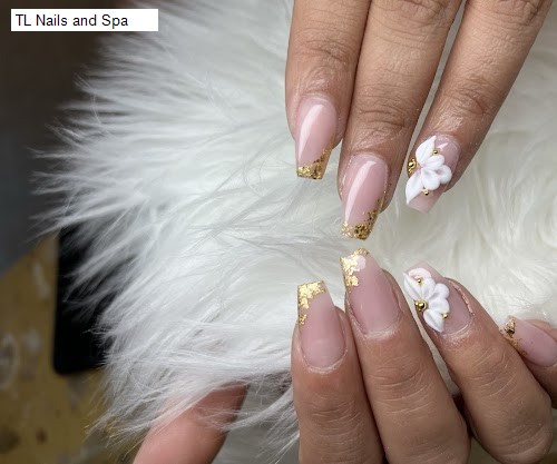 TL Nails and Spa
