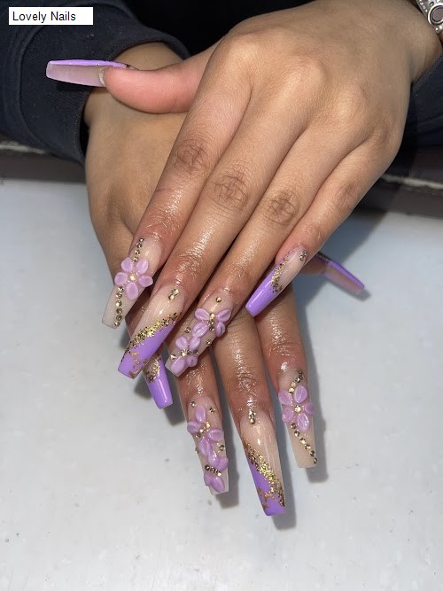 Lovely Nails - everett